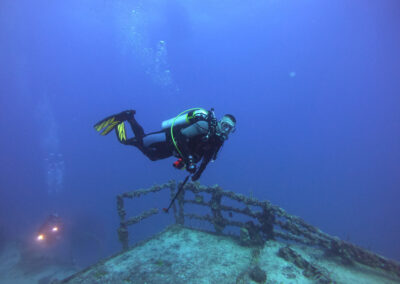 Instructor Rob diving on the USS Spiegel Grove